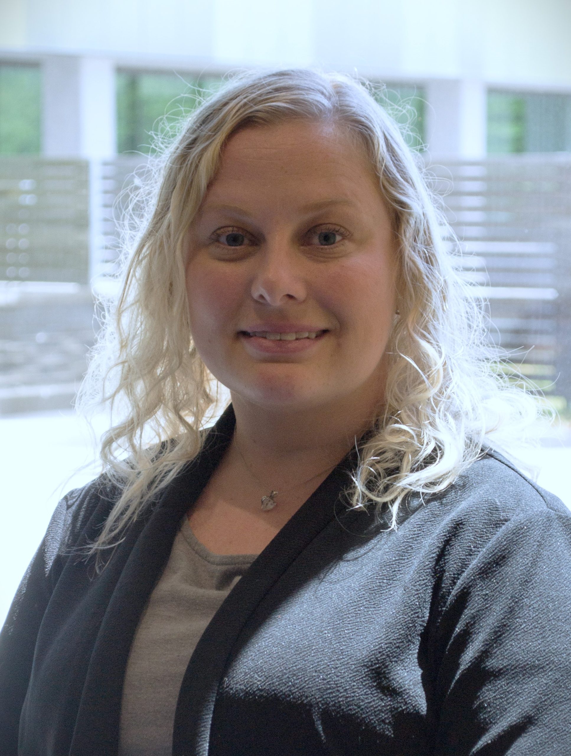 Claire Armstrong profile image